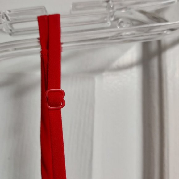 Victoria's Secret sexy red lace night gown. - Picture 6 of 7